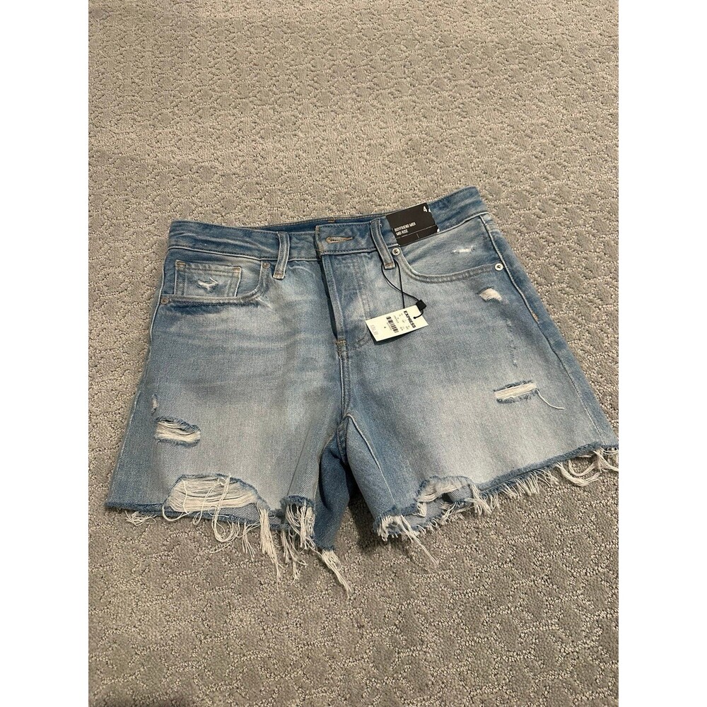 NWT Express Boyfriend Mid Rise Shorts Sz 4